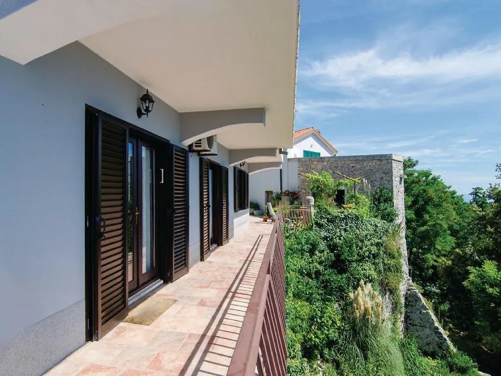 Apartment Tijan